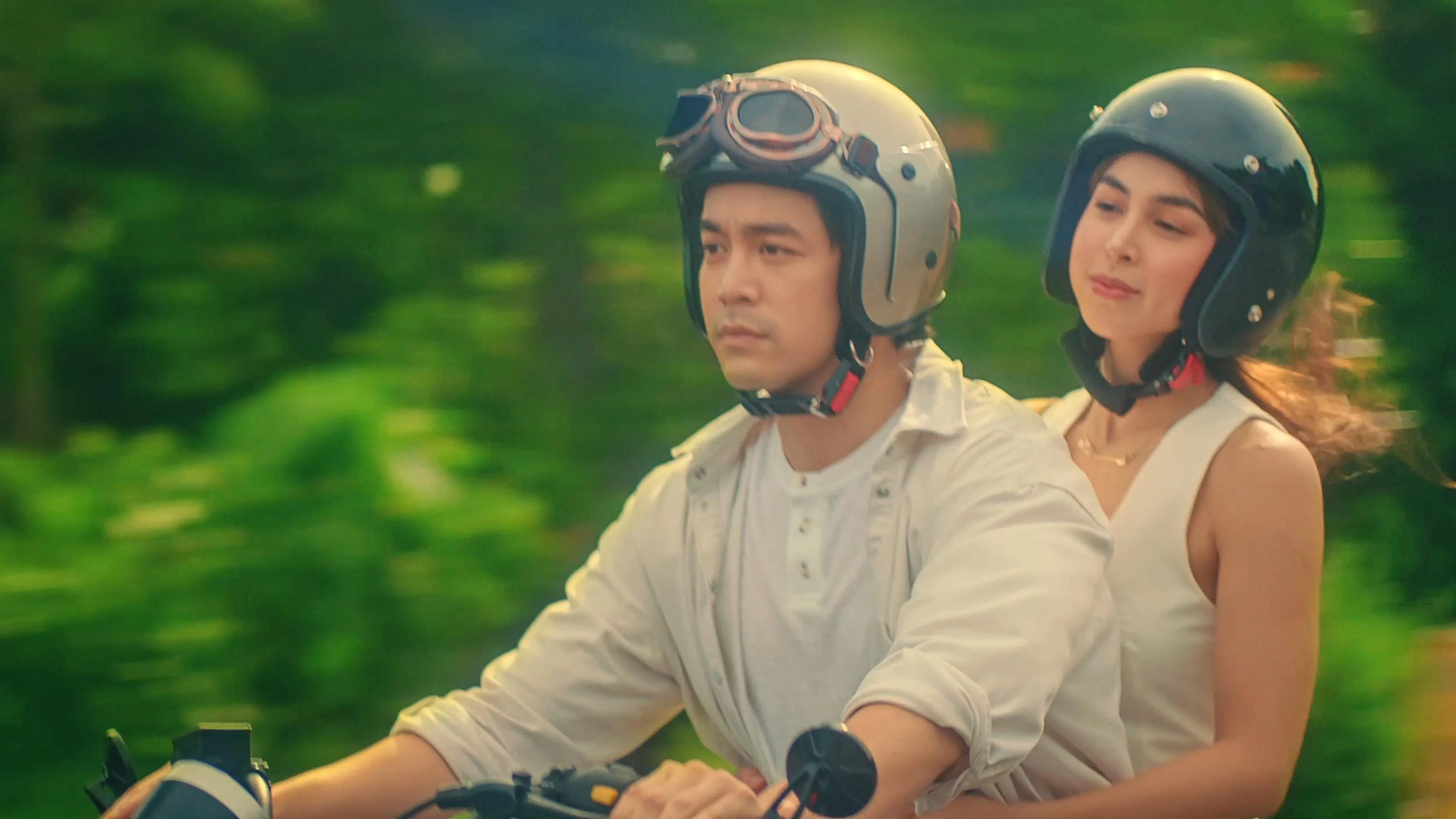 Không Vui Mừng Cho Em (UnHappy For You)